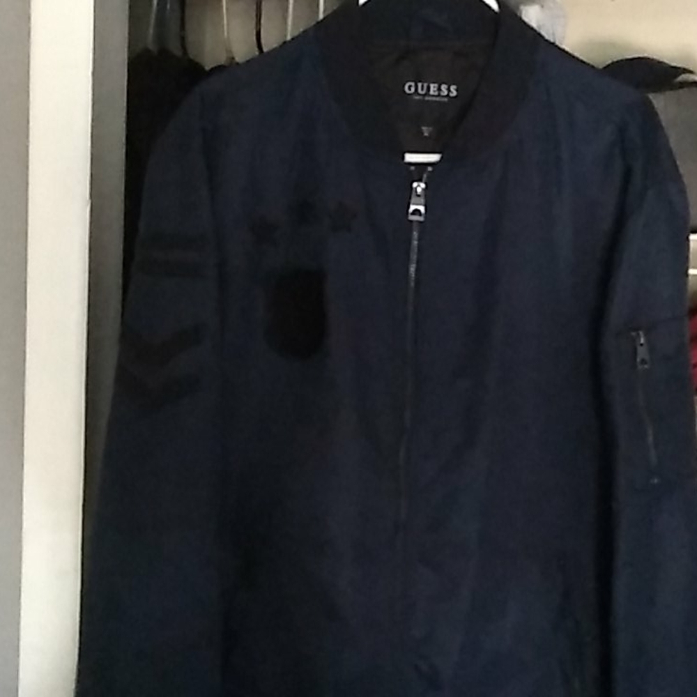 Guess 2XL navy bomber/flight jacket1